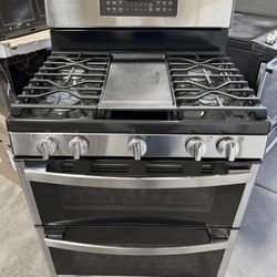 NEW PROPANE DOUBLE Oven 5-Burner Range w/AIR-FRY
