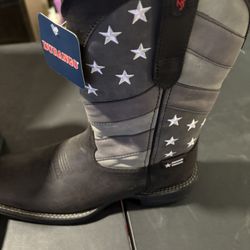 US Flag Durango Cowboy Boots from Boot Barn. New.  Sz. 9.         