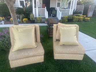 Stylish  pair of chairs