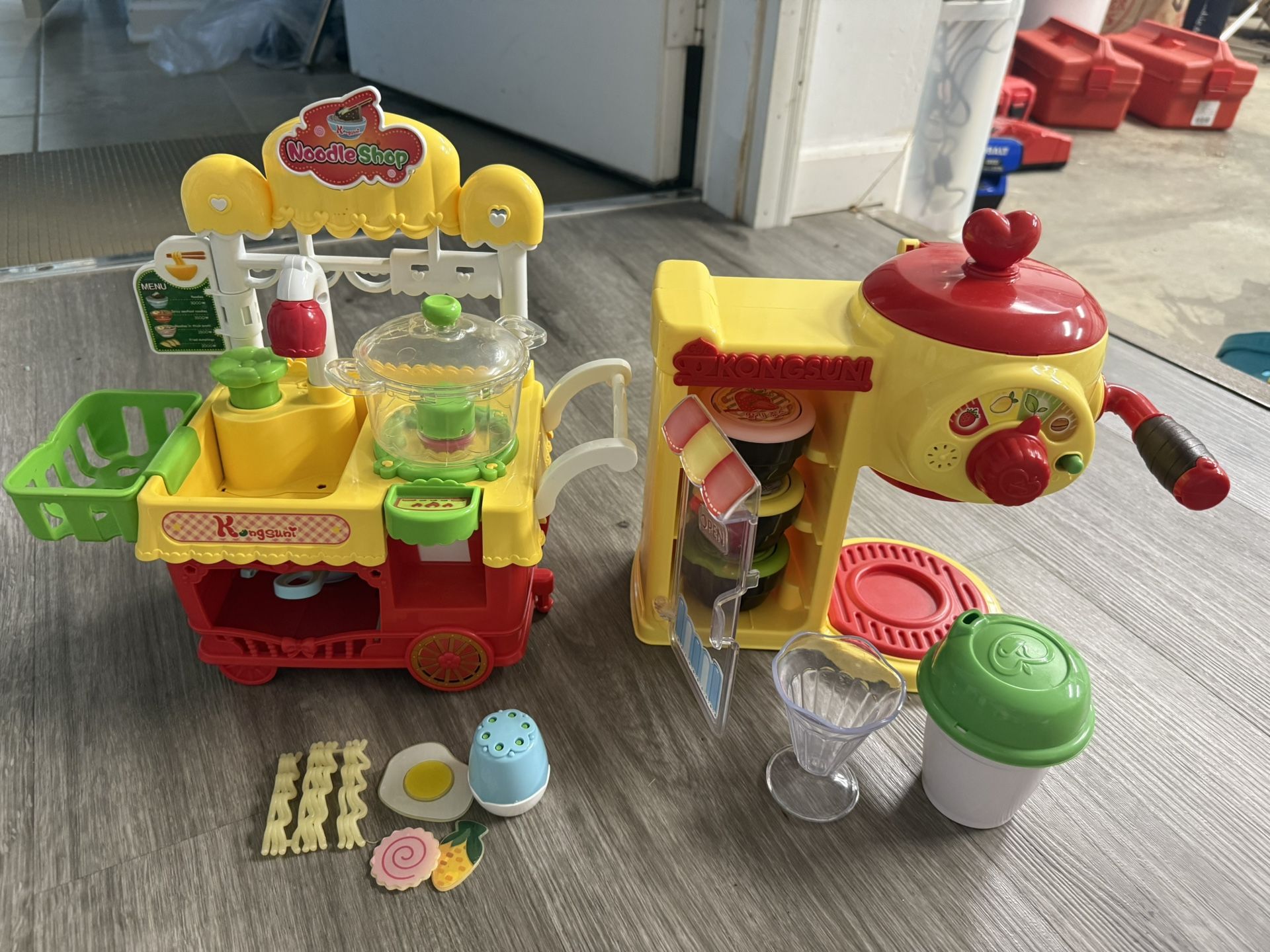 Play Toys