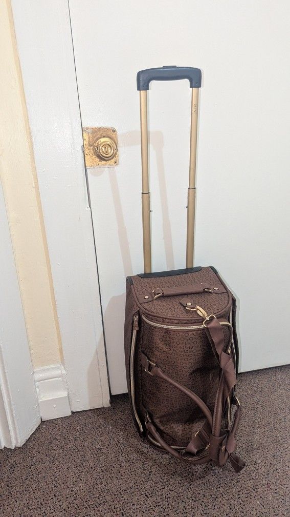 Guess Carry on Bag on Wheels Like New