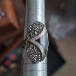 Vintage Sterling Silver Black Onyx And Marcasite Ring