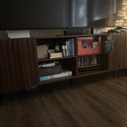 Oak Brown Wooden Media Center 75”