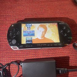 PSP With 100 Games Installed 