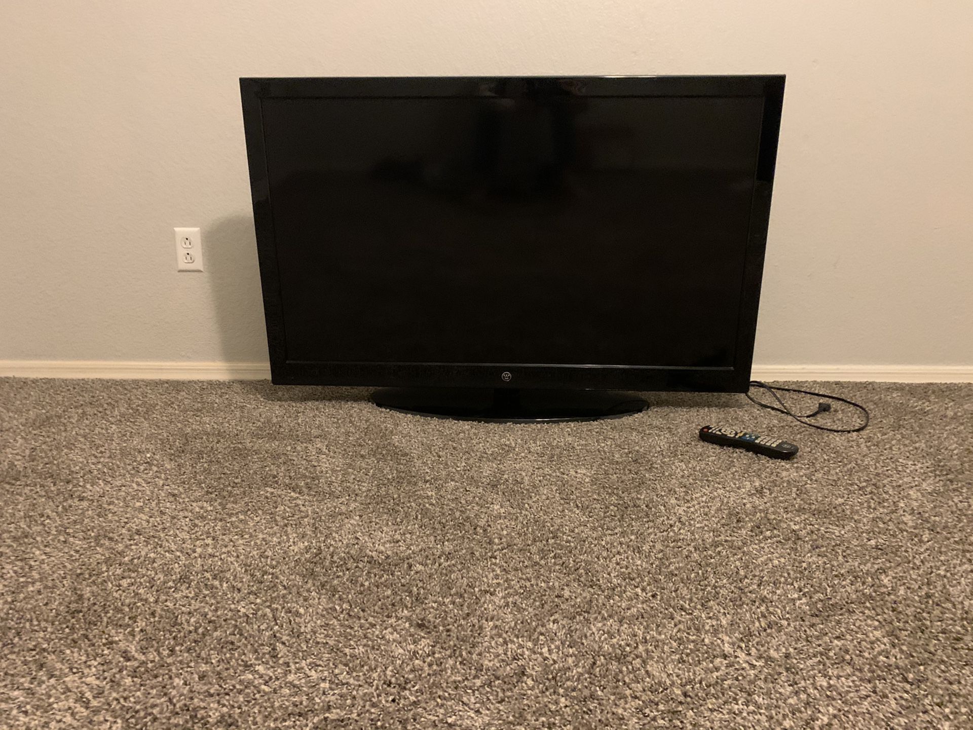 42 inch Westinghouse LCD