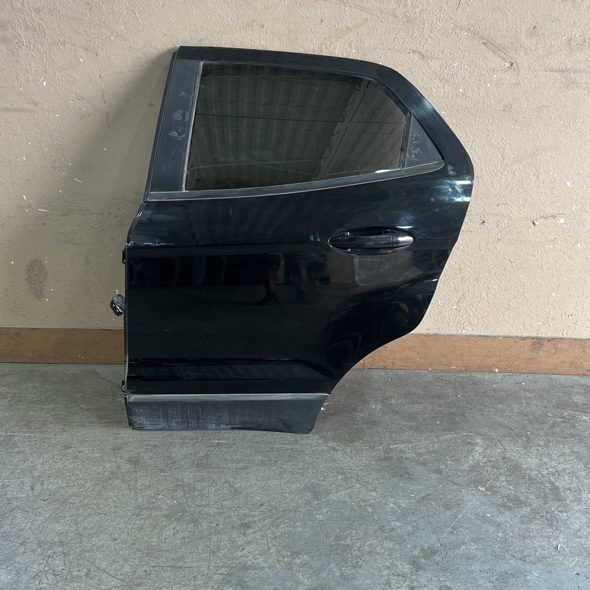 18-21 Ford Ecosport Left Rear Door 2018 2019 2020 2021