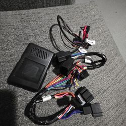 Scosche GM3000SW-WM1 Wiring Harness Retains Steering Controls & Compatible w/ Select 2000-13 GM
