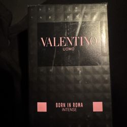 Valentino Cologne 