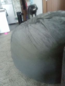 Set of 2 oversized beanbag chairs