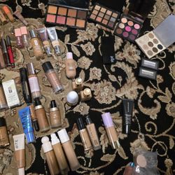 Makeup Bundle Must Go