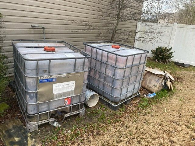 250 Gallon Water