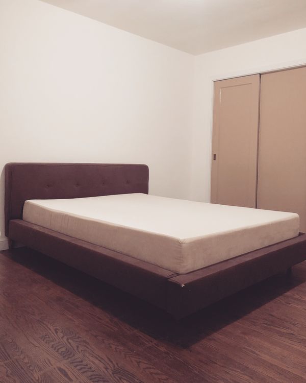 Queen Bedframe Luxury Memory Foam Mattress For In Redwood Queen Bedframe Luxury Memory Foam Mattress