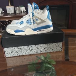 Nike Air Jordan 4 Retro Military Blue