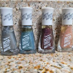 Sally Hansen's Insta Dri Matte formula Polish