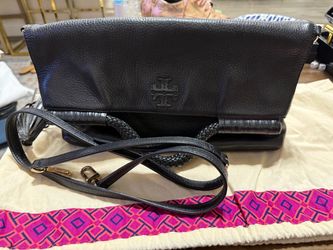 Black hand bag