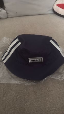 Adidas x Oasis - bucket hat - navy
