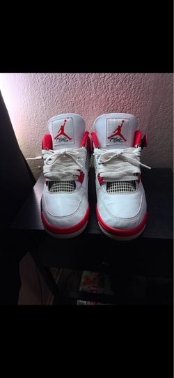 Fire red 4s