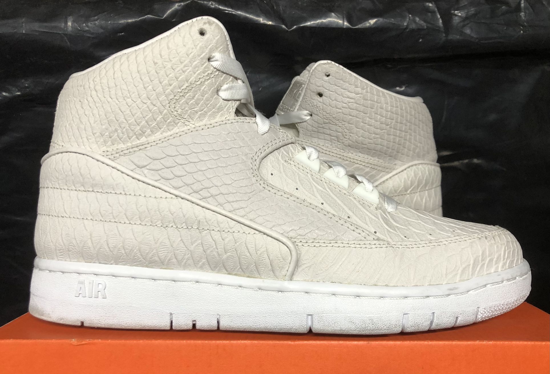 Nike Air Python Pearl White Sz 8 * Jordan Sb Supreme Force