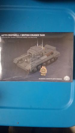 Brickmania A27M Cromwell British Cruiser Tank Set