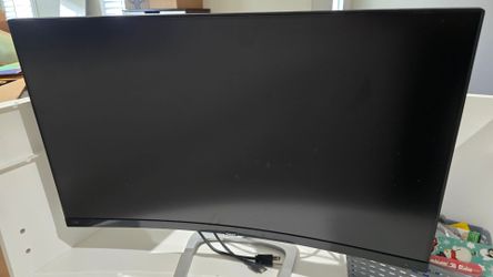 Phillips 32 inch curved Monitor