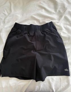 Men’s Alo Shorts Size Small