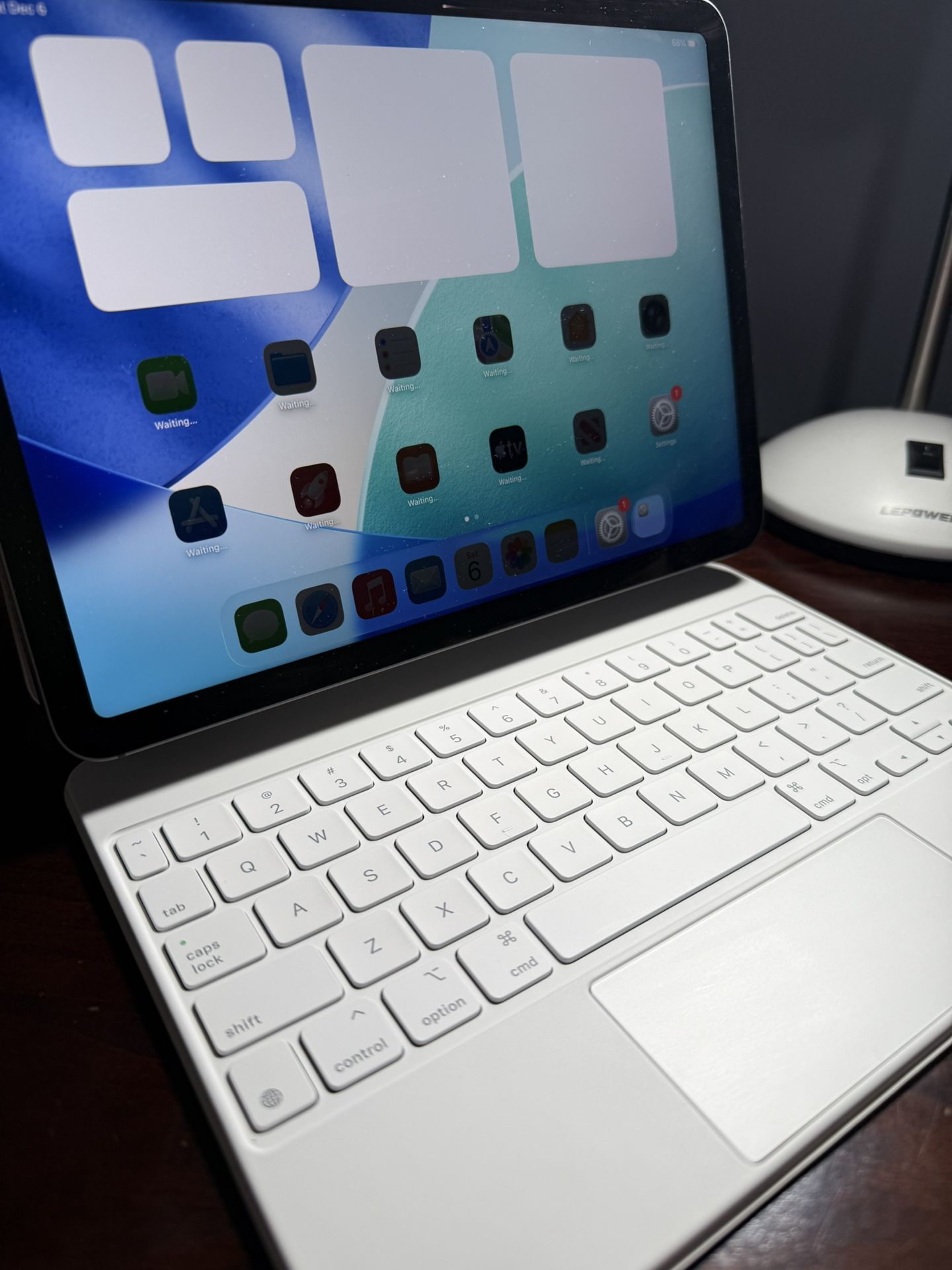 iPad Air 5th Gen Cellular 