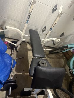 Weight Bench
