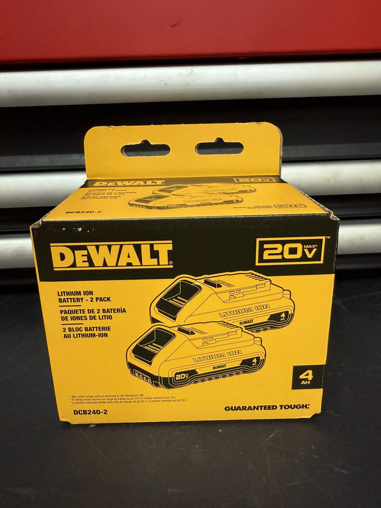 DEWALT 20V MAX Compact Lithium-Ion 4.0Ah Battery Pack (2 Pack)