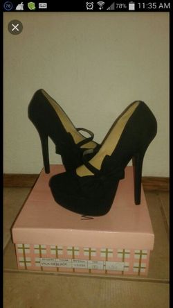 Zapatos semi nuevo talla 7