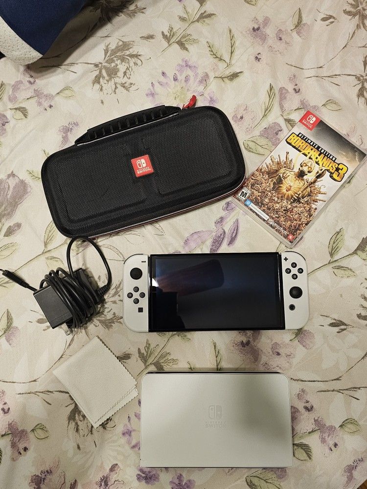 Switch OLED + FREE Game