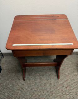 Student Desk with Storage