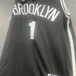 D’Angelo Russell Brooklyn Nets Jersey (men’s Large)