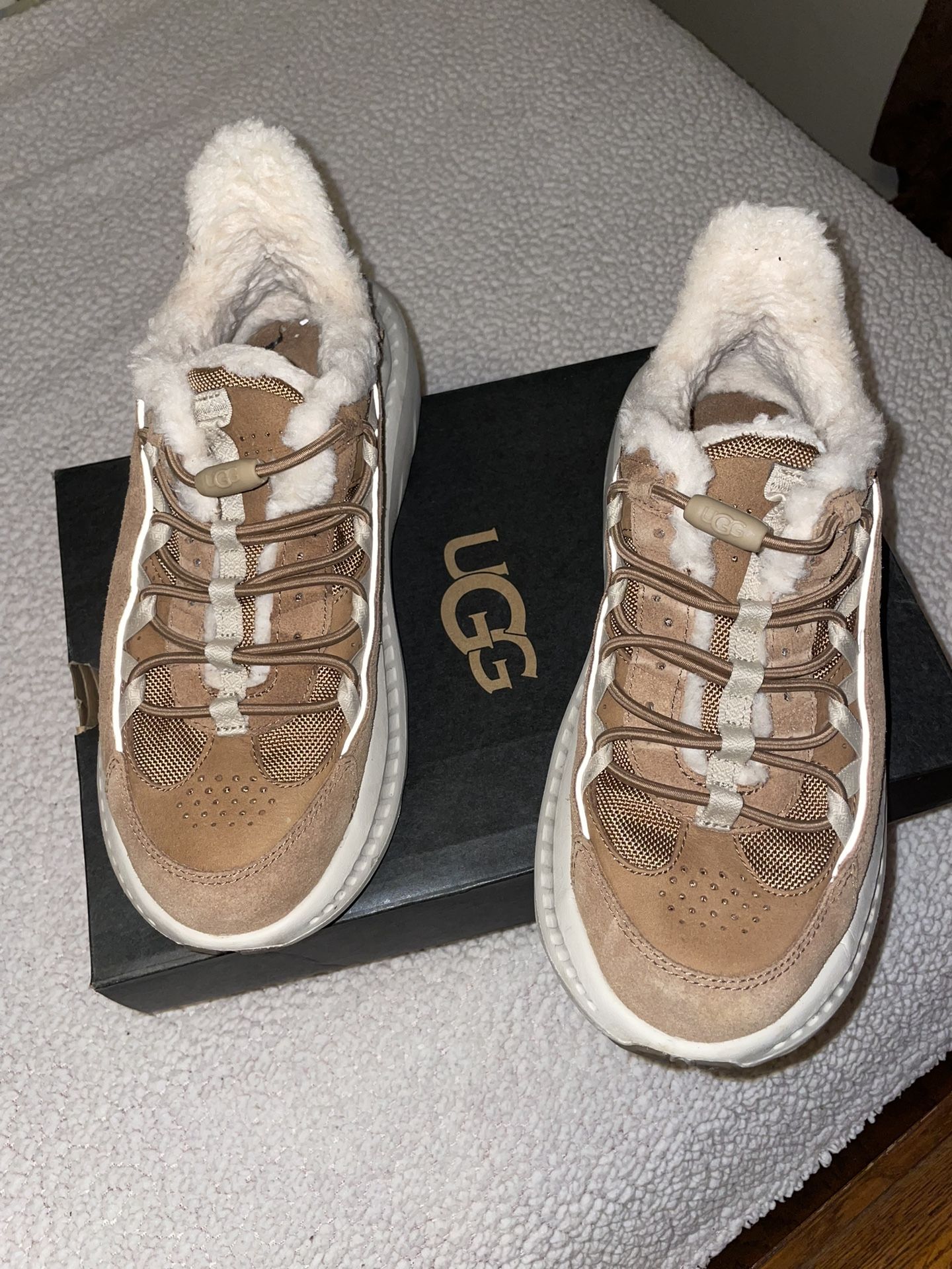 UGG Men’s Sneakers. Size 7.5