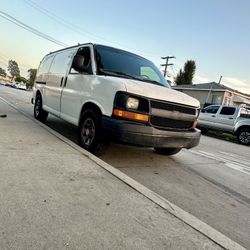 2004 Chevrolet Express