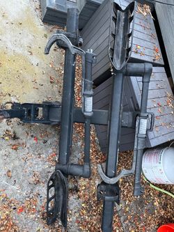 Thule bike rack 2-bikes hitch