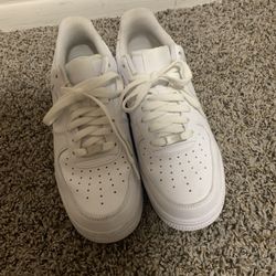 Woman’s Nike Air Force 1s 