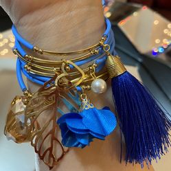 beautiful blue weekly 7 bracelets