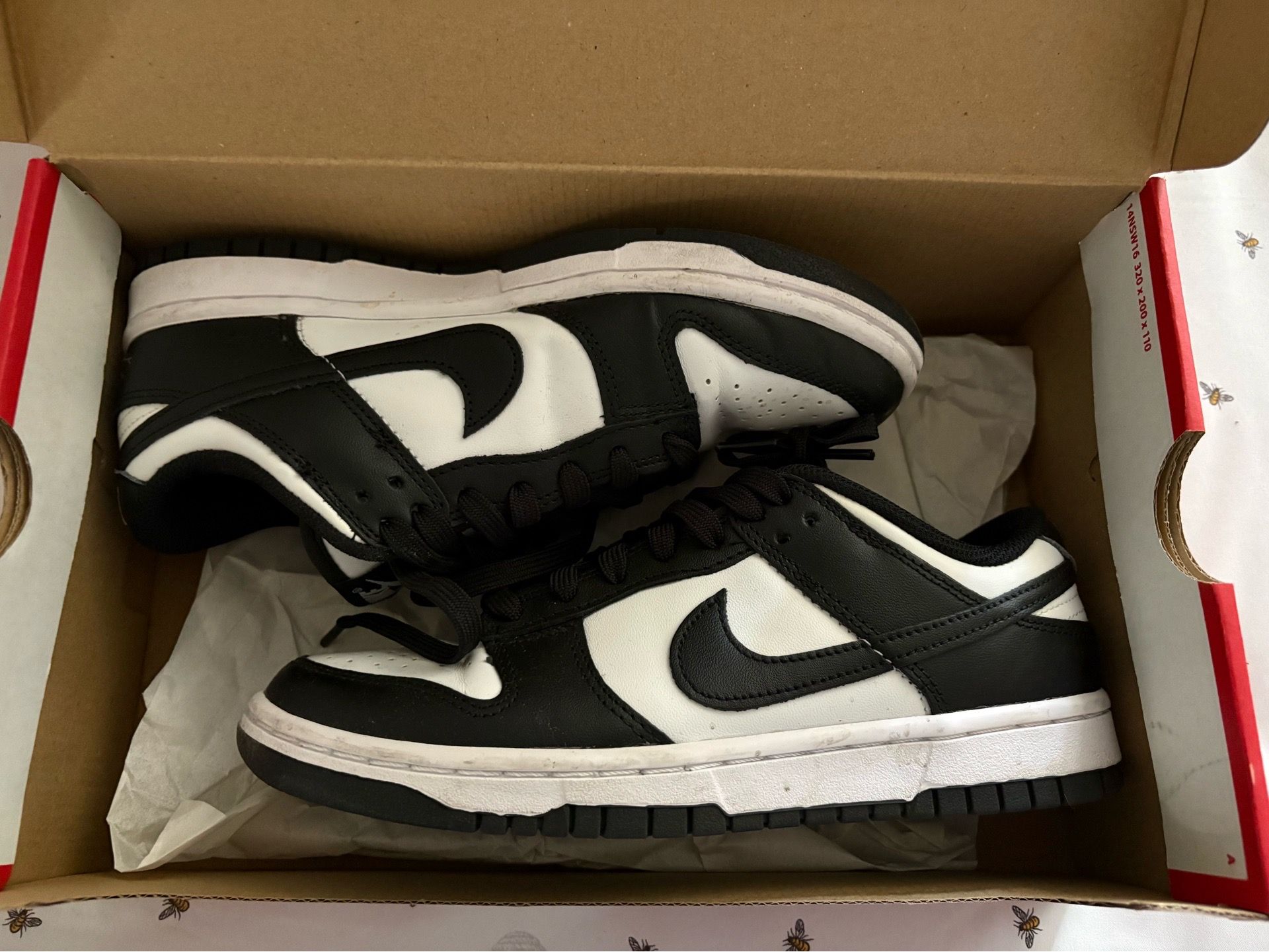 Nike Dunk Low size 7.5 W