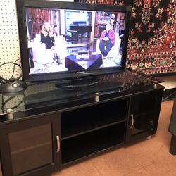 32” LCD Tv And Stand  
