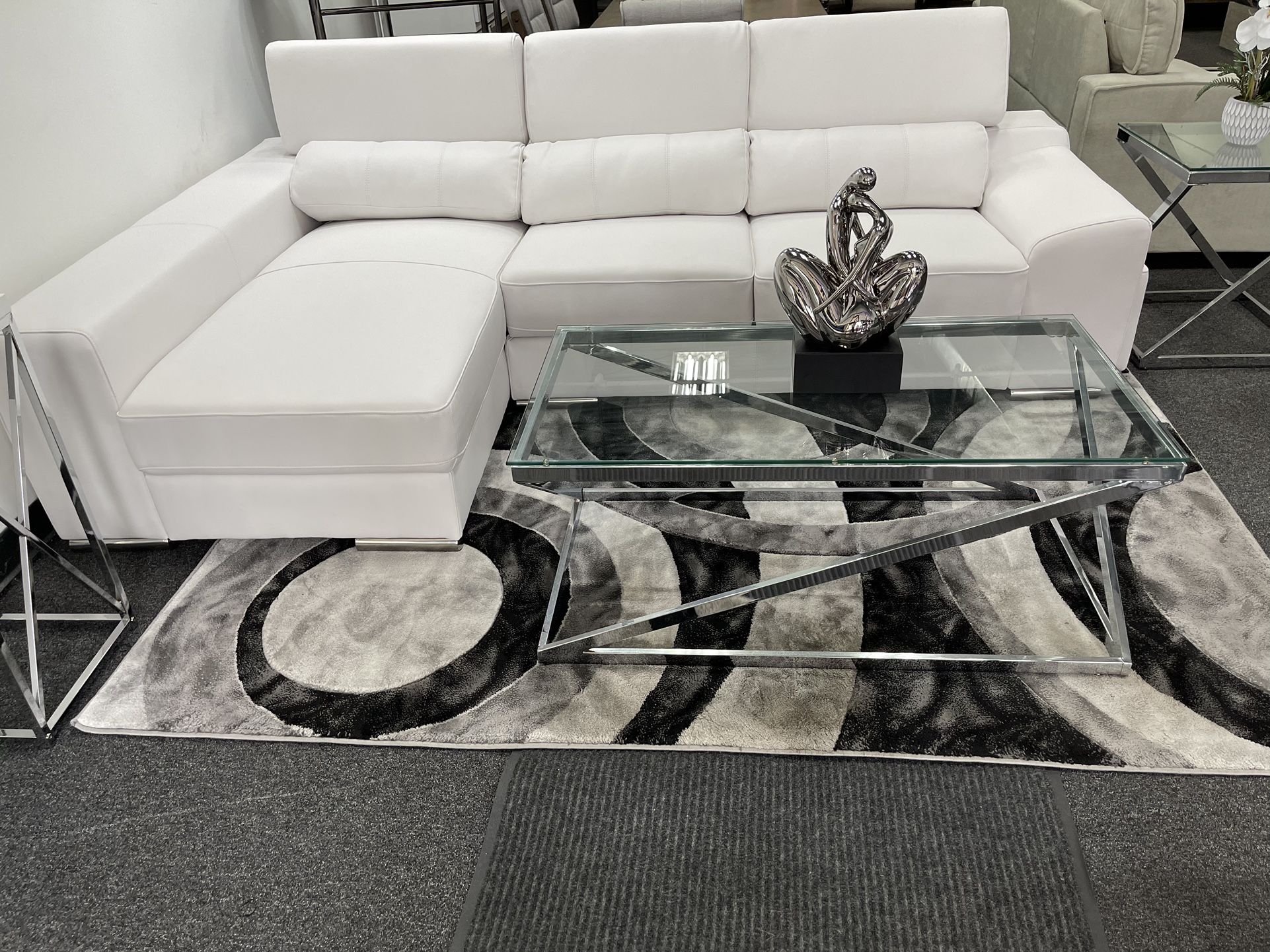 ‼️🛏️🛋️WHITE LEATHER MODERN SECTIONAL ON SALE🔥‼️