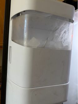 Samsung OEM Ice Maker Ice Bin Assembly RS27T5200SG/AA – Works Great