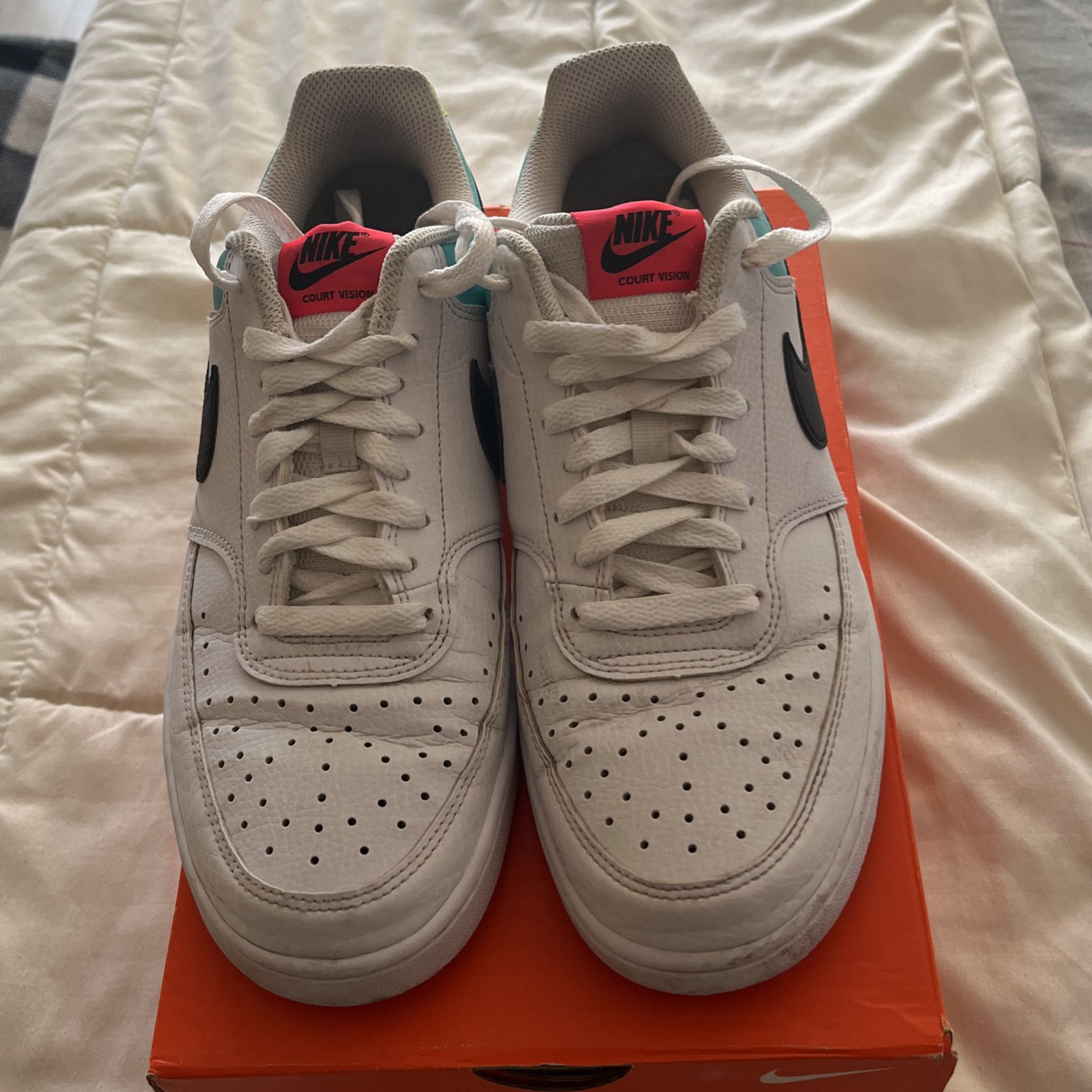 Nike Court Vision Size 10