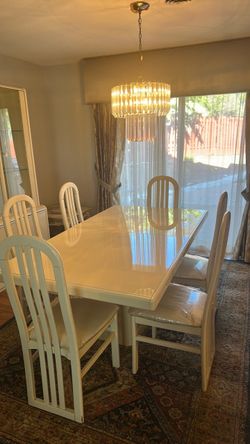 7 piece Dining table with chairs
