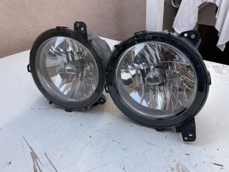 Jeep Wrangler JL Headlights