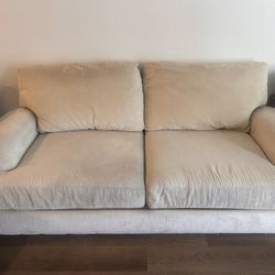 Dakota Couch
