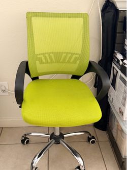 Desk chair
