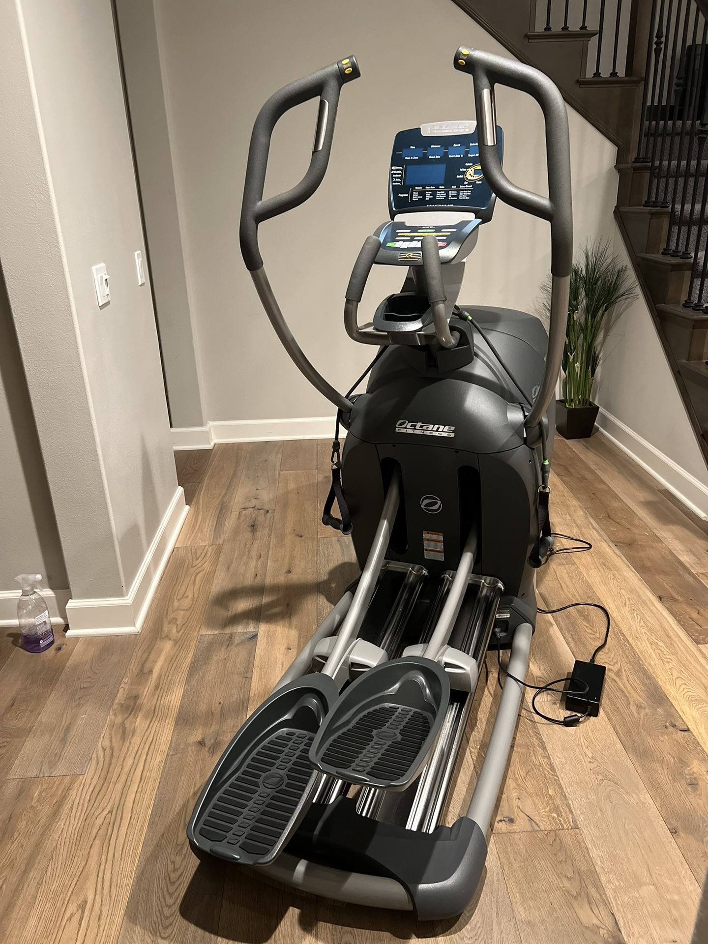 Elliptical Octane Fitness