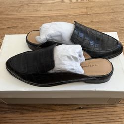 14th & Union Womens Black Crocodile Faux Leather Flats