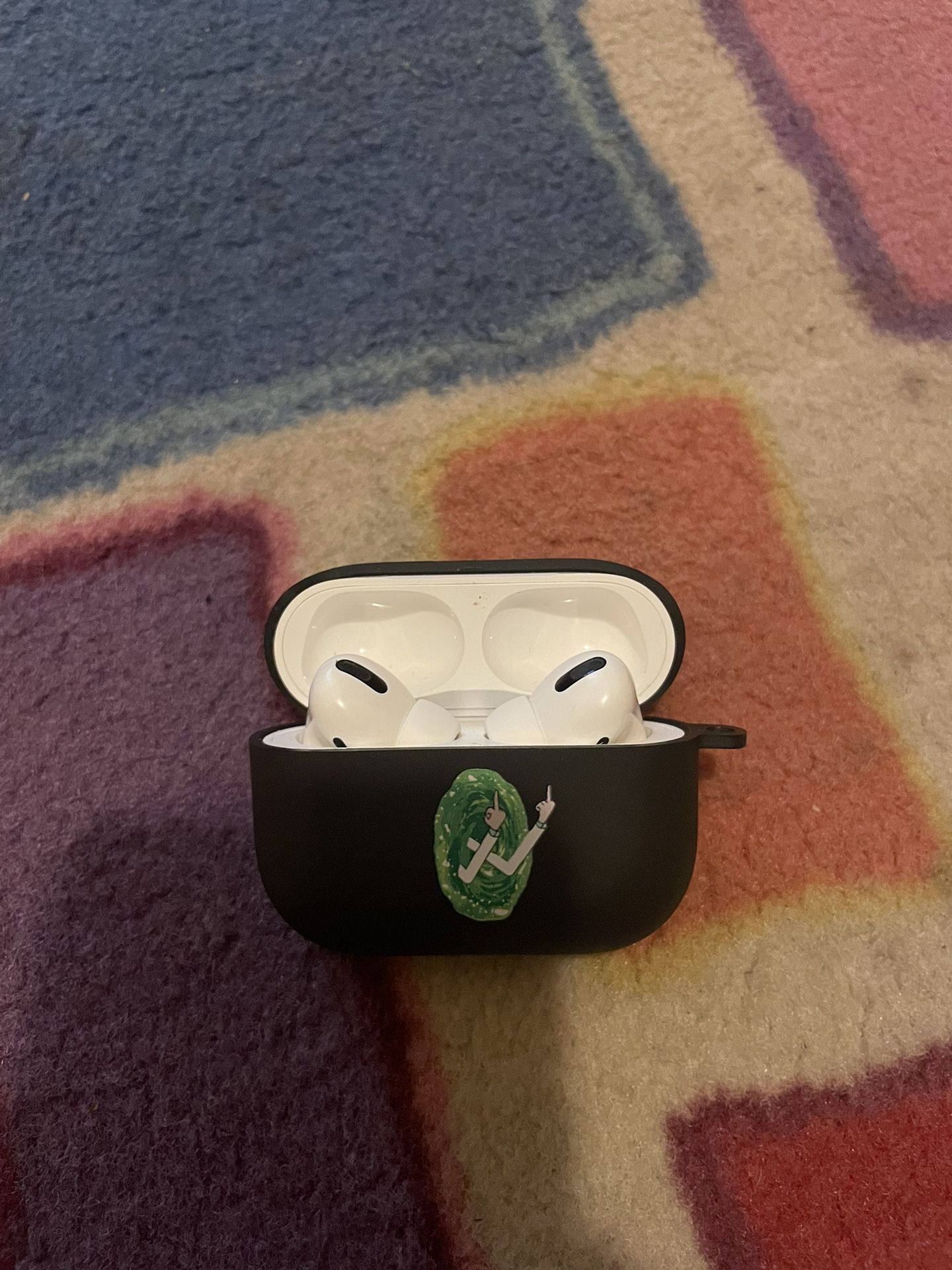 Air Pods Pro 2 With Lighting Cable Included