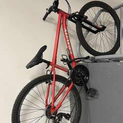 Gravity V21 Mountain Bike